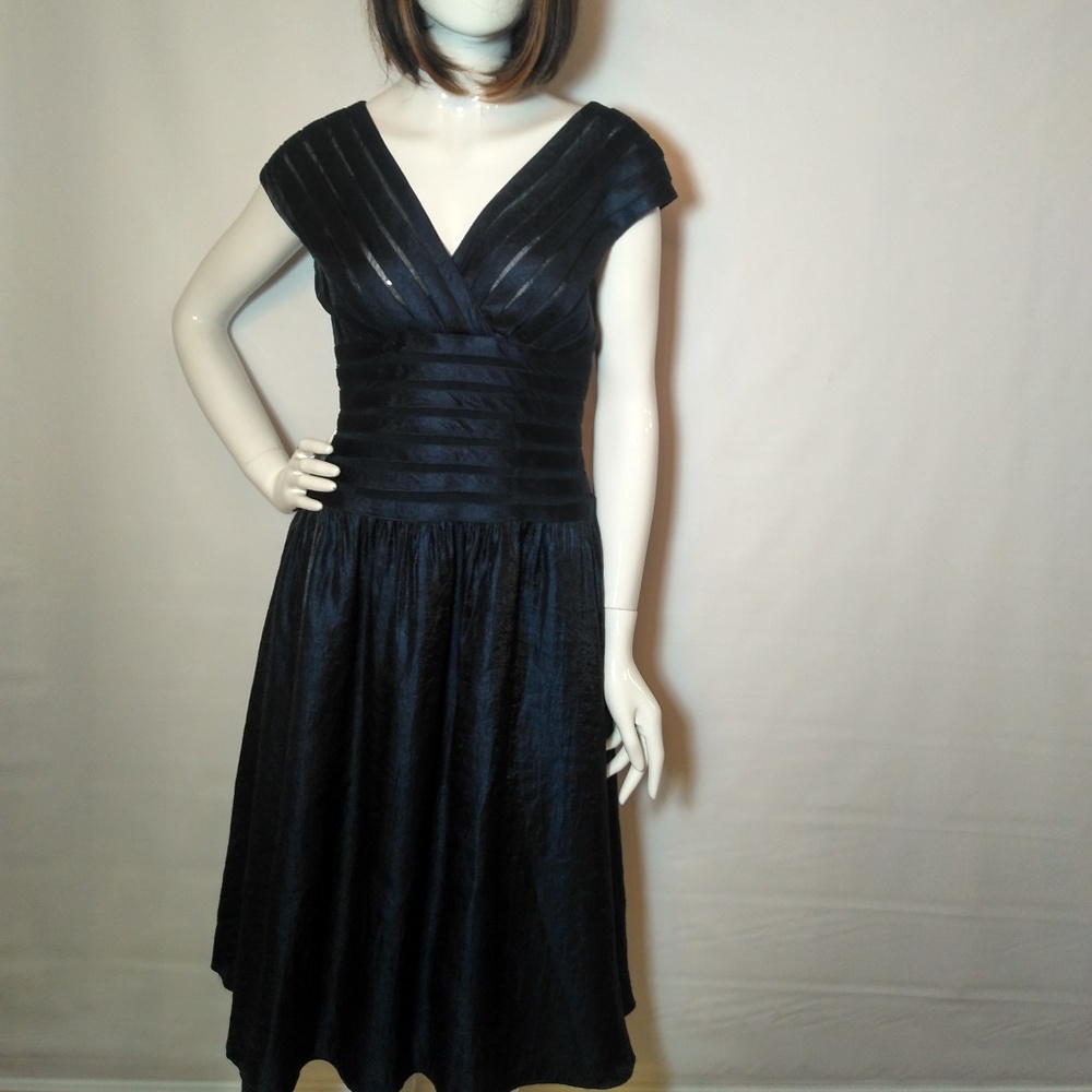 Adrianna Papell Prom & Homecoming Dress